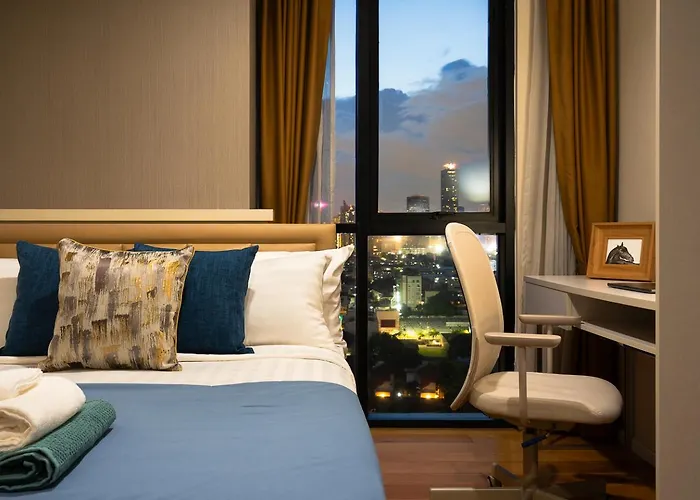 Wander - Ekkamai - Skyline View, Pool, Gym, Full Kitchen 公寓